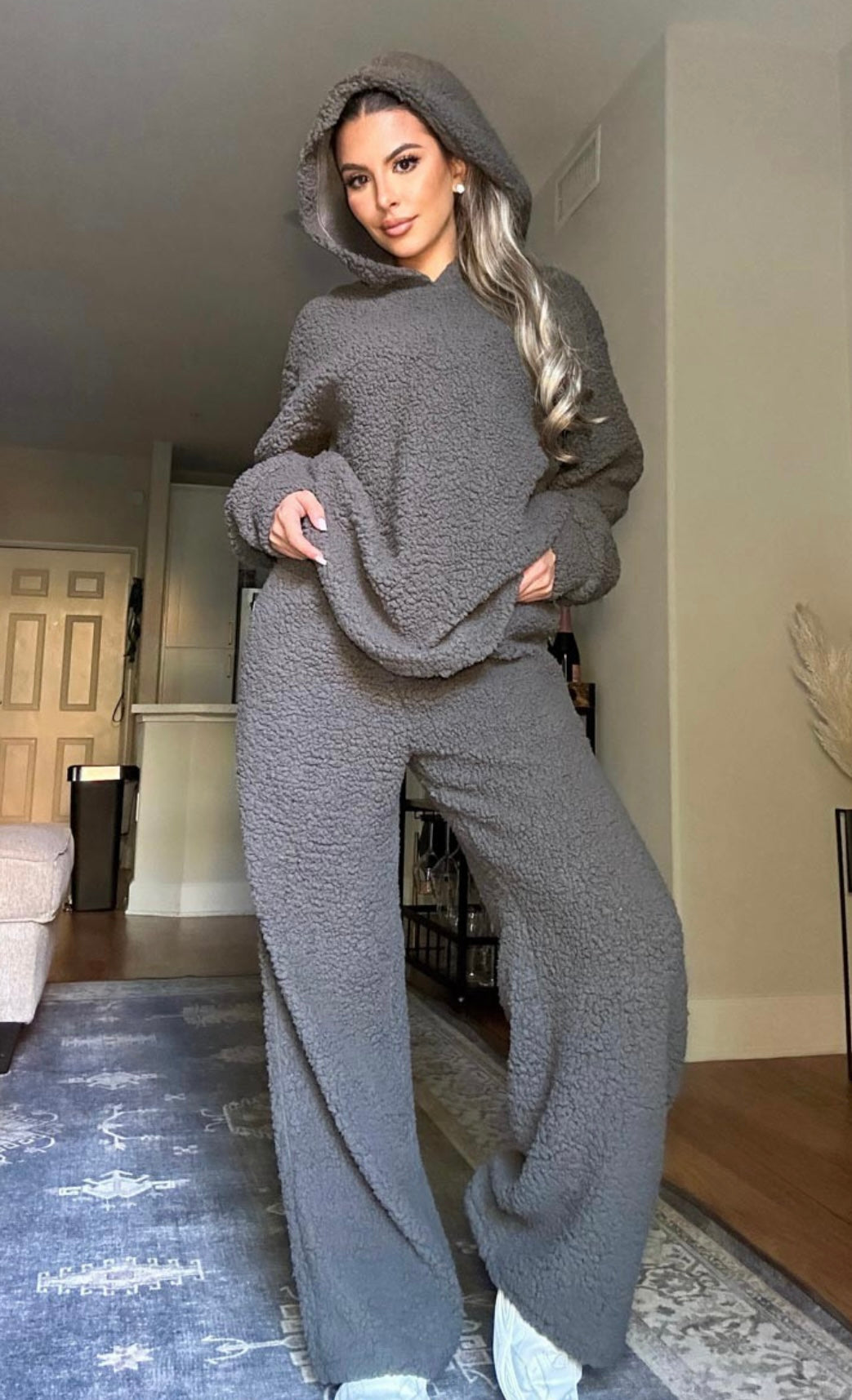 TAKE ME TO ASPEN SET-CHARCOAL GREY
