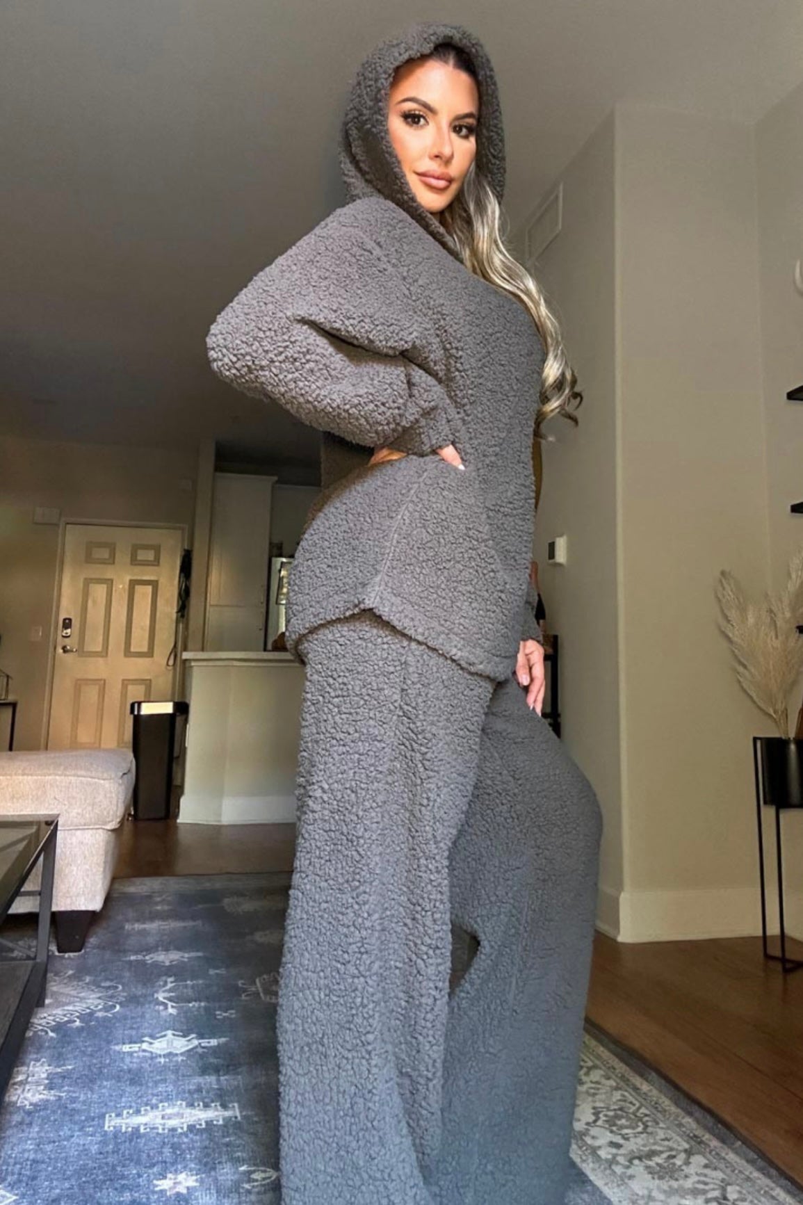TAKE ME TO ASPEN SET-CHARCOAL GREY