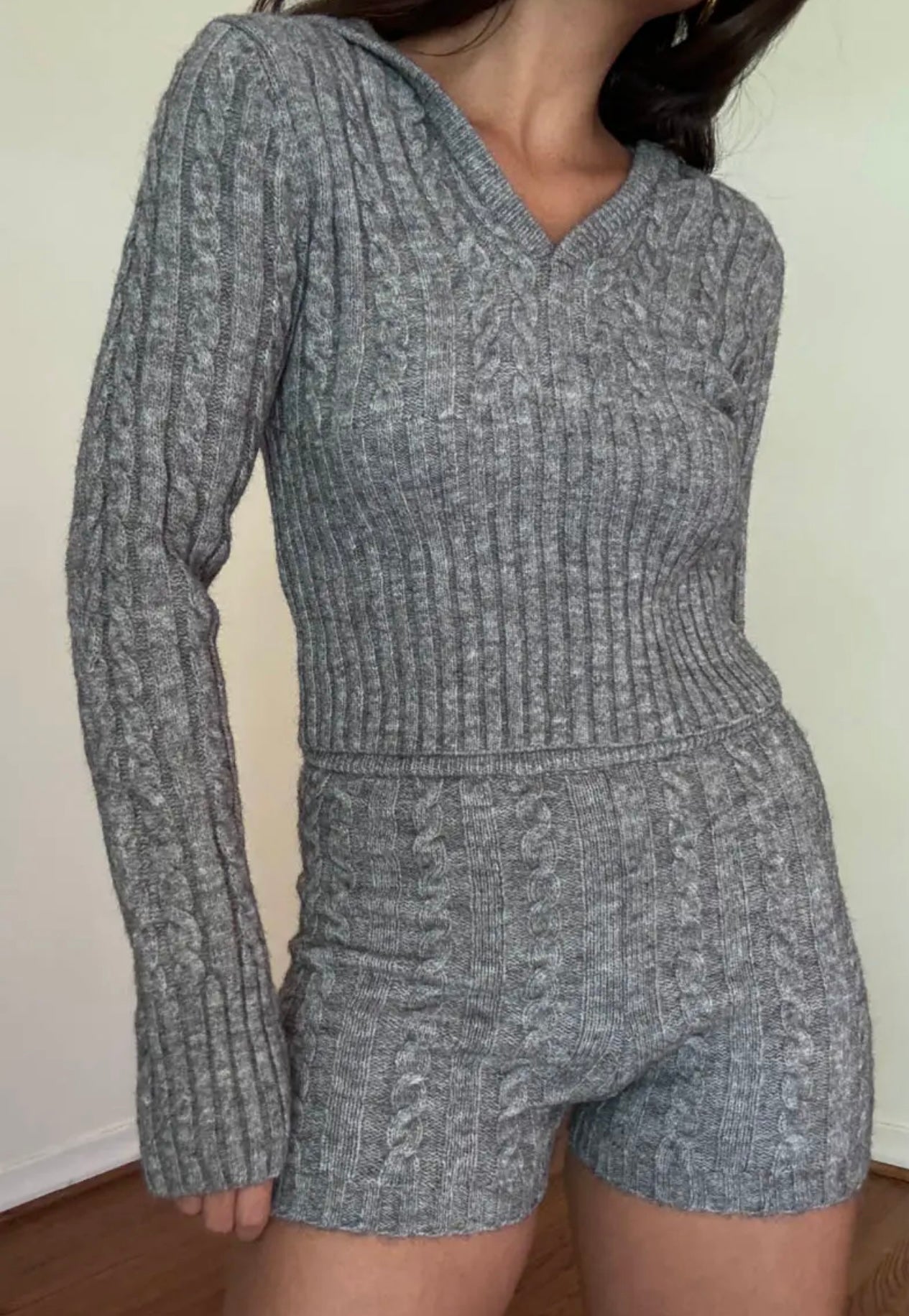 GENESIS CARDIGAN SET-GREY