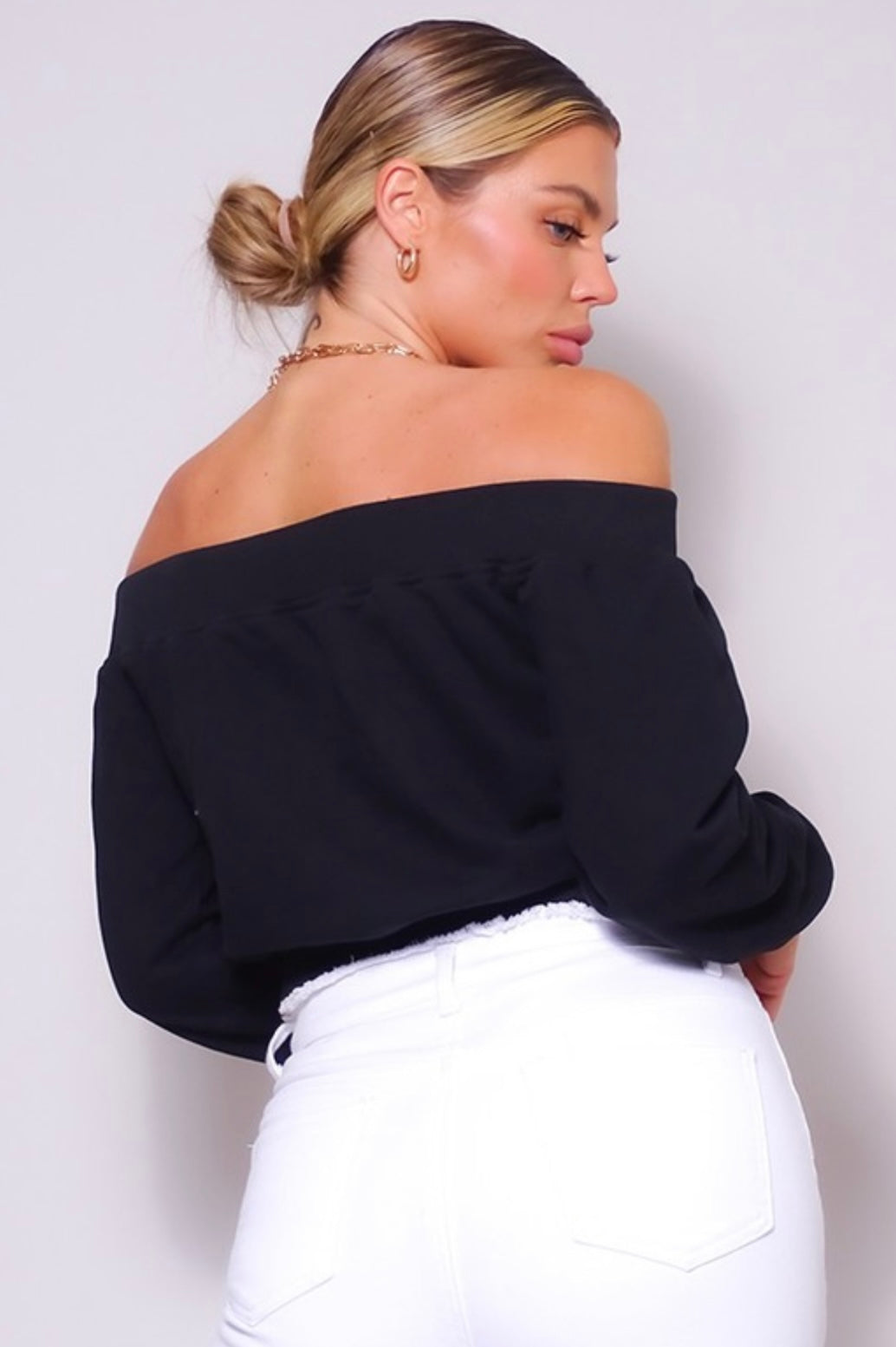 Black Cropped Sweatshirt